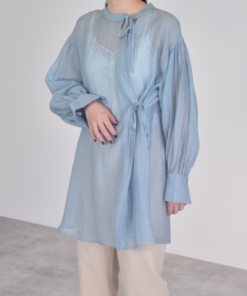 w closet（ダブルクローゼット）の「チャイナテイストシアーシャツ（シャツ/ブラウス・レディース・パープル/サックスブルー/グレイッシュベージュ・FREE）」の3枚目の写真