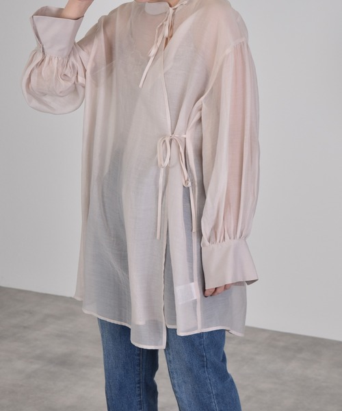 w closet（ダブルクローゼット）の「チャイナテイストシアーシャツ（シャツ/ブラウス・レディース・パープル/サックスブルー/グレイッシュベージュ・FREE）」の12枚目の写真