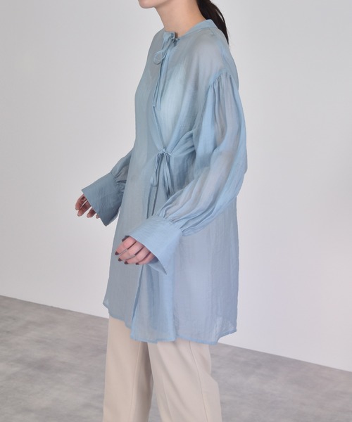 w closet（ダブルクローゼット）の「チャイナテイストシアーシャツ（シャツ/ブラウス・レディース・パープル/サックスブルー/グレイッシュベージュ・FREE）」の21枚目の写真