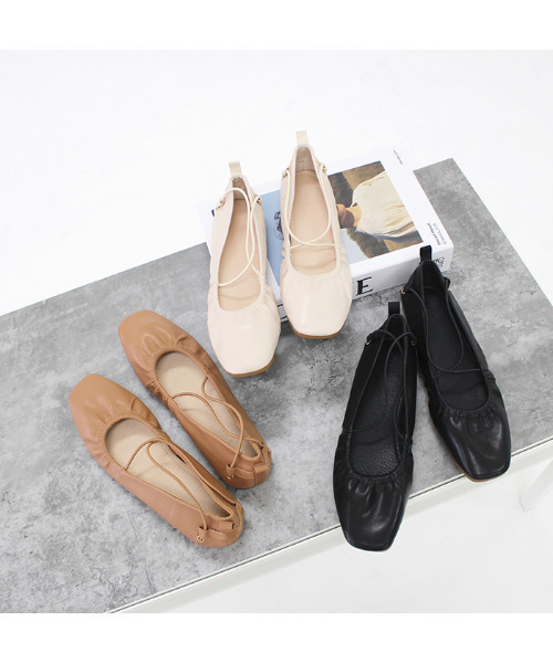 MODE ROBE(モードローブ)の「クロスストラップシューズ(パンプス・レディース・ブラック/アイボリー/キャメル・23㎝/24.5㎝/23.5㎝/24㎝/25㎝)」の11枚目の写真