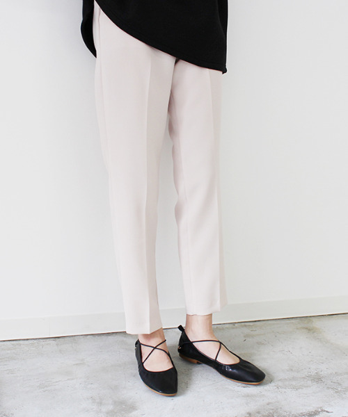 MODE ROBE(モードローブ)の「クロスストラップシューズ(パンプス・レディース・ブラック/アイボリー/キャメル・23㎝/24.5㎝/23.5㎝/24㎝/25㎝)」の13枚目の写真