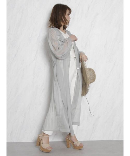 dazzlin（ダズリン）の「シアーラペルロングシャツ（シャツ/ブラウス・レディース・オフホワイト/オレンジ/グリーン・FREE）」の20枚目の写真