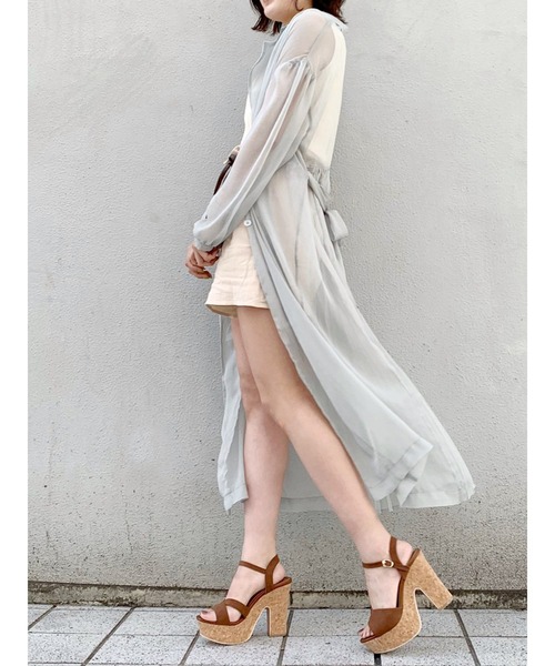 dazzlin（ダズリン）の「シアーラペルロングシャツ（シャツ/ブラウス・レディース・オフホワイト/オレンジ/グリーン・FREE）」の3枚目の写真