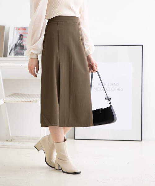 Newlyme（ニューリーミー）の「スリット入りスカート（スカート・レディース・ベージュ/ブラウン/ブラック・SMALL/MEDIUM/LARGE）」の2枚目の写真