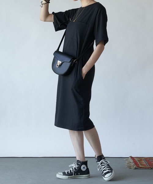 Loco Ocean(ロコオーシャン)の「フェイクレザーフラップショルダーバッグ(ショルダーバッグ・レディース・ブラック/ベージュ/ブラウン/オフホワイト/イエロー・ONE SIZE)」の6枚目の写真