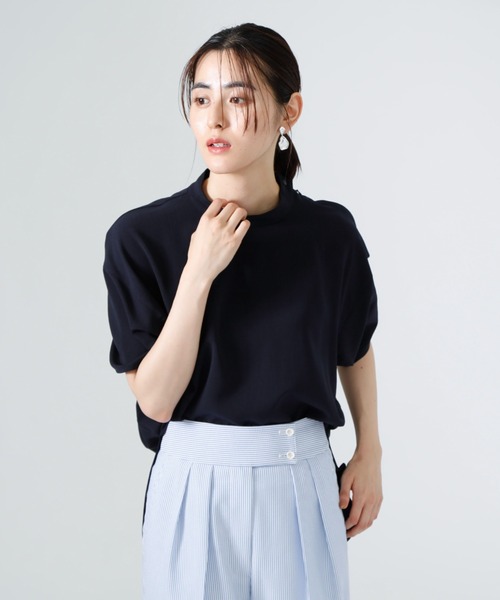 CAST:(キャストコロン)の「ギャザーブラウス(シャツ/ブラウス・レディース・ホワイト/ブラック/イエロー/ブルー/ネイビー/ブラウン・M)」の4枚目の写真