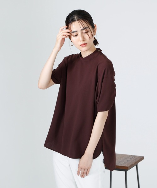 CAST:(キャストコロン)の「ギャザーブラウス(シャツ/ブラウス・レディース・ホワイト/ブラック/イエロー/ブルー/ネイビー/ブラウン・M)」の3枚目の写真