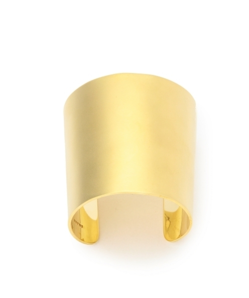 BEAMS BOY（ビームスボーイ）の「BEAMS BOY / BRASS ウルトラ ワイド バングル（バングル/リストバンド・レディース・イエロー系その他・ONE SIZE）」の5枚目の写真