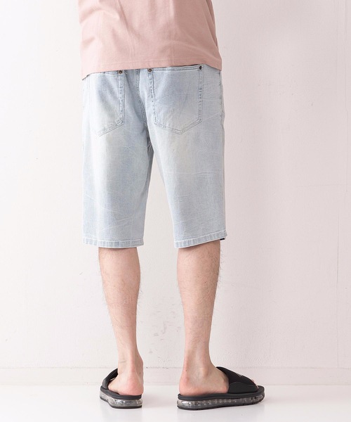 Blue Standard (ブルースタンダード)の「【BLUE STANDARD】AIRBLOWデニム ストレッチ素材 ショートパンツ(デニムパンツ・メンズ・ブルー系その他/ライトインディゴブルー・X-LARGE/MEDIUM/LARGE)」の7枚目の写真