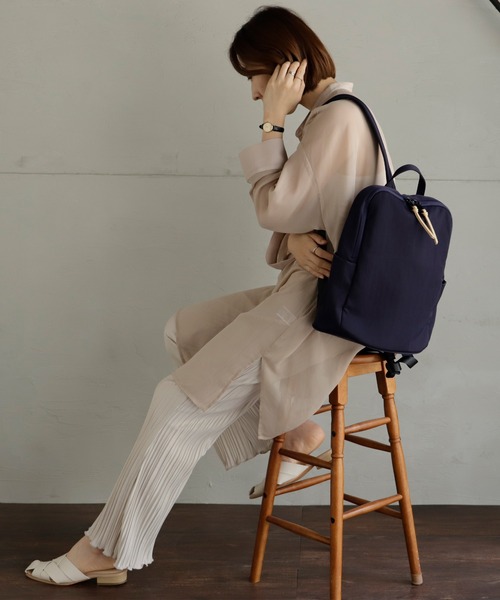 VitaFelice（ヴィータフェリーチェ）の「ナイロンリュックサック（バックパック/リュック・レディース・ブラック/グレー/ダークネイビー/ベージュ/チャコールグレー・FREE）」の7枚目の写真