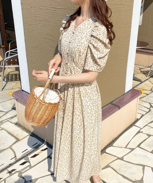 【試着一度のみ美品】ビジュー＊ツイードワンピース＊春ワンピ【定価50%引き】 セール】花柄フロントタックワンピ【ZOZOTOWN限定アイテム