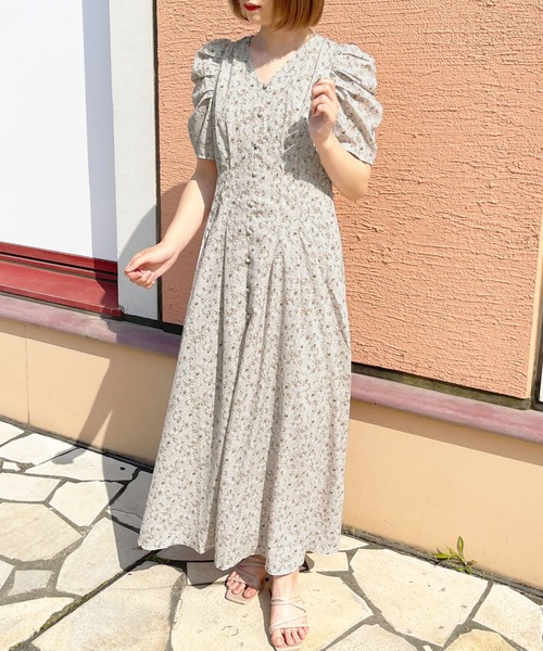 apres jour(アプレジュール)の「花柄フロントタックワンピ【ZOZOTOWN限定アイテム】(ワンピース・レディース・ベージュ/オフホワイト/ブルー系その他/イエロー系その他・SMALL/MEDIUM/X-LARGE)」の12枚目の写真
