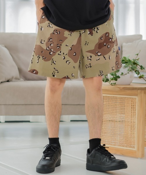 SIDEWAY STANCE(サイドウェイスタンス)の「【SIDEWAY STANCE】 カモフラージュ 迷彩柄 ワイドシルエット バギー ショートパンツ セットアップ対応(その他パンツ・メンズ・A/C/B・LARGE/MEDIUM)」の2枚目の写真