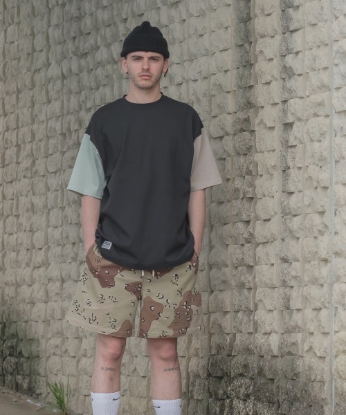 SIDEWAY STANCE(サイドウェイスタンス)の「【SIDEWAY STANCE】 カモフラージュ 迷彩柄 ワイドシルエット バギー ショートパンツ セットアップ対応(その他パンツ・メンズ・A/C/B・LARGE/MEDIUM)」の5枚目の写真