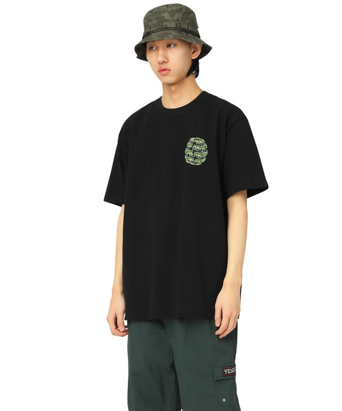 YESEYESEE(イエスアイシー)の「Y.E.S SPACE TEE(Tシャツ/カットソー・メンズ・ホワイト/ブラック/チャコール・M/L/XL)」の9枚目の写真