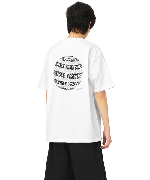 YESEYESEE(イエスアイシー)の「Y.E.S SPACE TEE(Tシャツ/カットソー・メンズ・ホワイト/ブラック/チャコール・M/L/XL)」の4枚目の写真