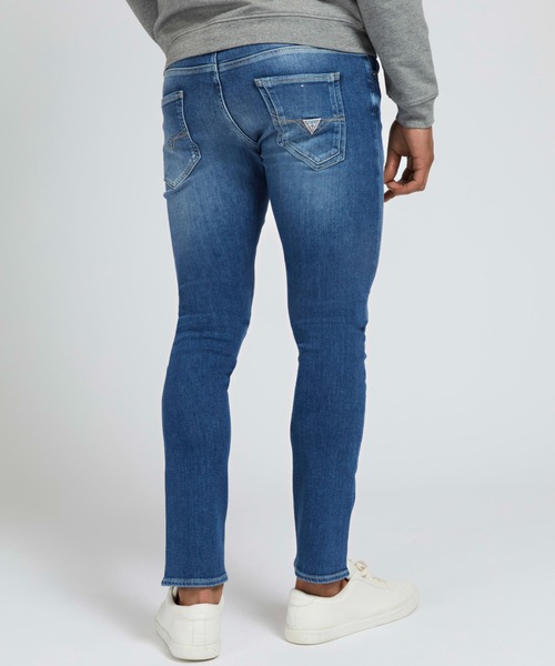 Guess（ゲス）の「MIAMI Skinny Fit Denim Pant（デニムパンツ・メンズ・インディゴブルー・28inch/29inch/30inch/32inch）」の2枚目の写真