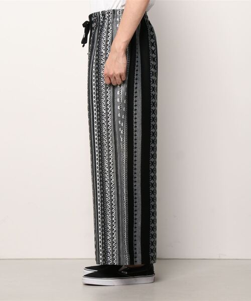 TACASI（タキャシ）の「TA CA Si / ジャカード ワイド イージーパンツ（その他パンツ・メンズ・ブラック・ONE SIZE）」の9枚目の写真