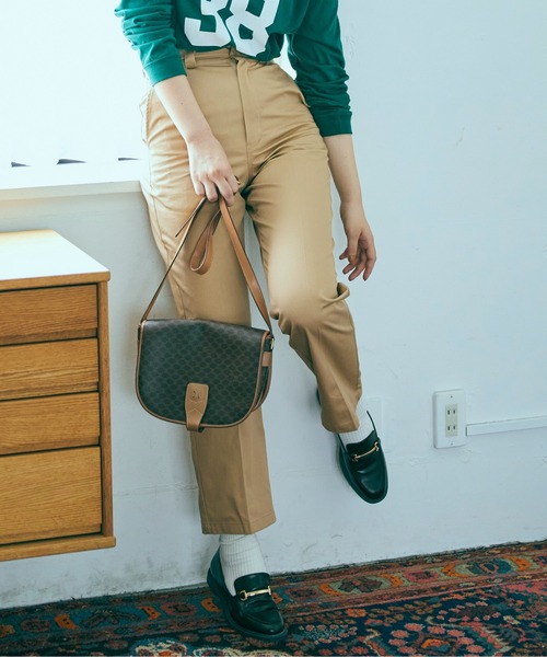 ANGIE(アンジー)の「センタープレスハイウエストワークパンツ(チノパンツ・レディース・ブラック/ベージュ/カーキ・MEDIUM/LARGE)」の10枚目の写真