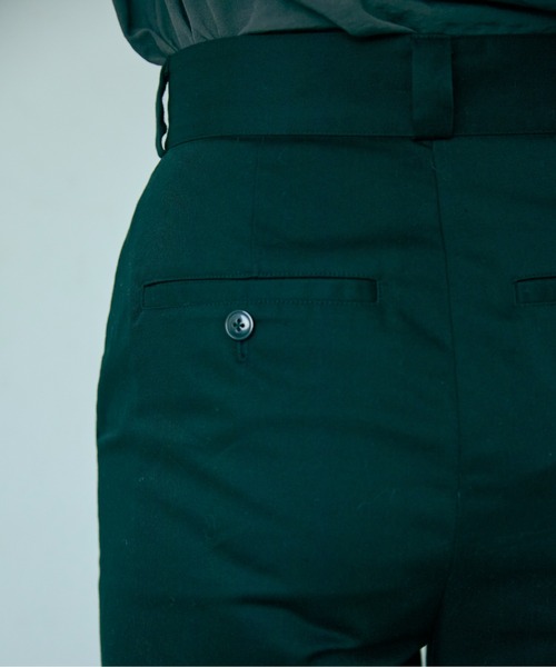 ANGIE(アンジー)の「センタープレスハイウエストワークパンツ(チノパンツ・レディース・ブラック/ベージュ/カーキ・MEDIUM/LARGE)」の9枚目の写真