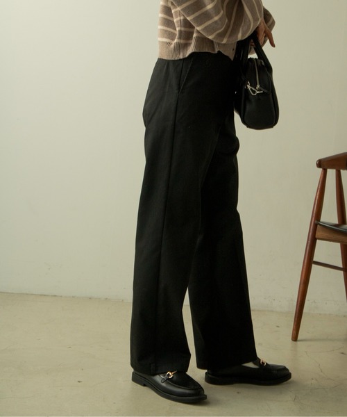 ANGIE(アンジー)の「センタープレスハイウエストワークパンツ(チノパンツ・レディース・ブラック/ベージュ/カーキ・MEDIUM/LARGE)」の7枚目の写真