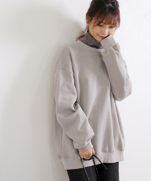 Crisp yours（クリスプユアーズ）の「【WEB限定】オーバークルーネックスウェット（スウェット・レディース・ベージュ/グレー/グリーン/アイボリー・FREE）」の2枚目の写真