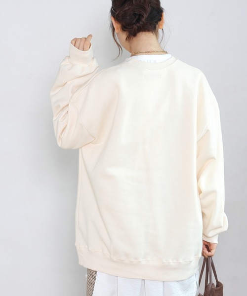 Crisp yours（クリスプユアーズ）の「【WEB限定】オーバークルーネックスウェット（スウェット・レディース・ベージュ/グレー/グリーン/アイボリー・FREE）」の18枚目の写真