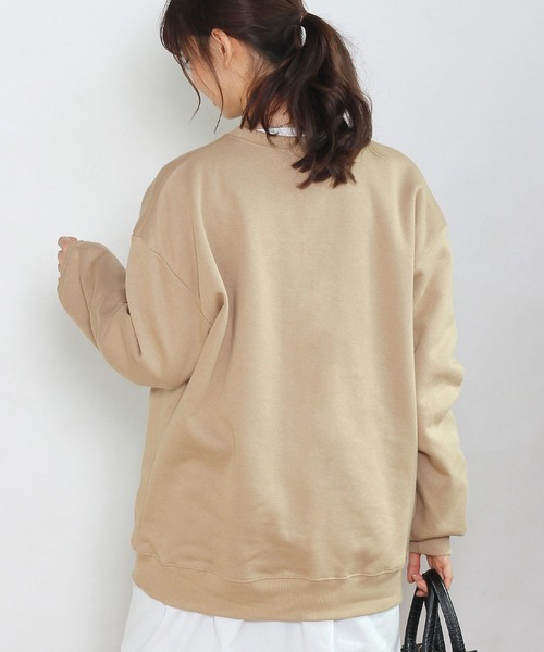 Crisp yours（クリスプユアーズ）の「【WEB限定】オーバークルーネックスウェット（スウェット・レディース・ベージュ/グレー/グリーン/アイボリー・FREE）」の16枚目の写真