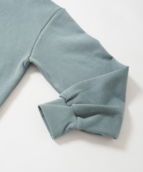 Crisp yours（クリスプユアーズ）の「【WEB限定】オーバークルーネックスウェット（スウェット・レディース・ベージュ/グレー/グリーン/アイボリー・FREE）」の13枚目の写真