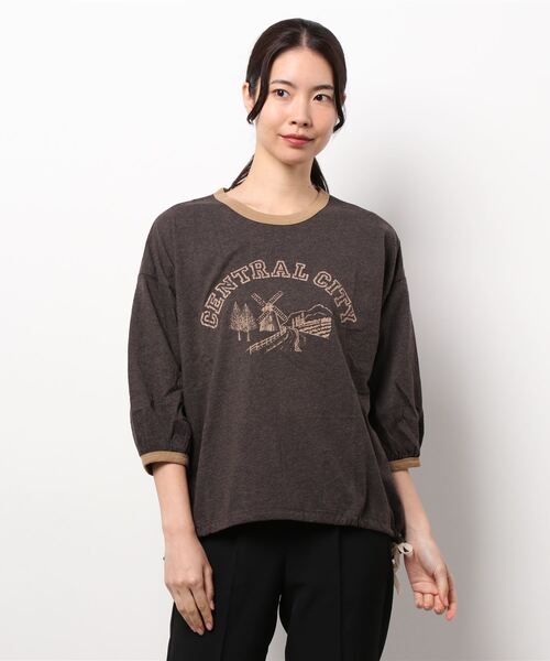 Samansa Mos2（サマンサ モスモス）の「裾しぼりゆるリンガーTシャツ（Tシャツ/カットソー・レディース・レッド/グリーン/チャコール/キナリ・ﾌﾘ-）」の3枚目の写真