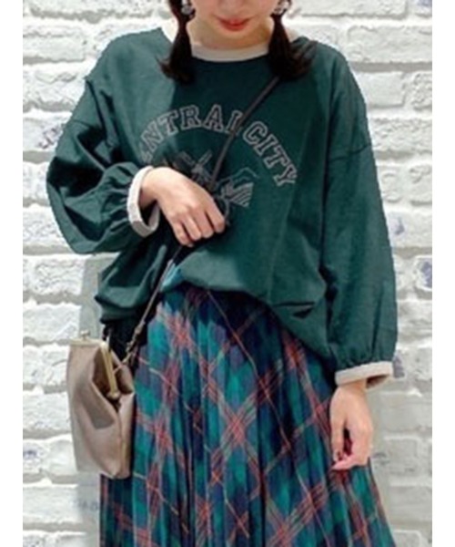 Samansa Mos2（サマンサ モスモス）の「裾しぼりゆるリンガーTシャツ（Tシャツ/カットソー・レディース・レッド/グリーン/チャコール/キナリ・ﾌﾘ-）」の4枚目の写真