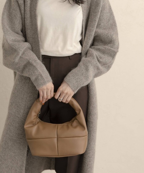 RODE SKO（ロデスコ）の「キルティングトートバッグ（トートバッグ・レディース・ブラック/キャメル・ONE）」の3枚目の写真