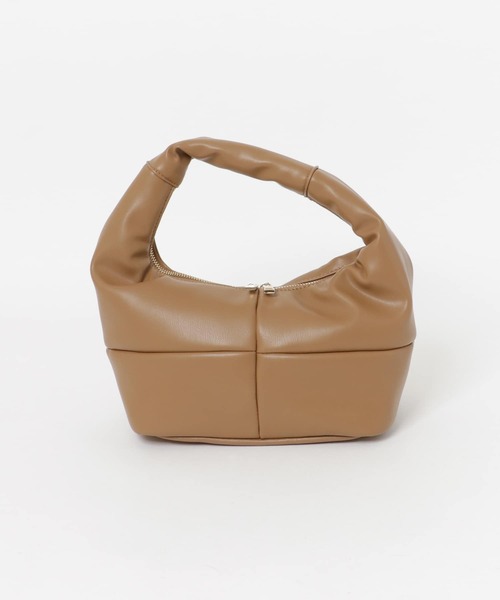 RODE SKO（ロデスコ）の「キルティングトートバッグ（トートバッグ・レディース・ブラック/キャメル・ONE）」の6枚目の写真