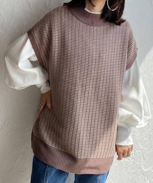 She's Closet(シーズクローゼット)の「オーバーサイズモックネック配色柄編みニットベスト(ベスト・レディース・アイボリー/ベージュ/ダークオレンジ/ダークグリーン・FREE)」の2枚目の写真