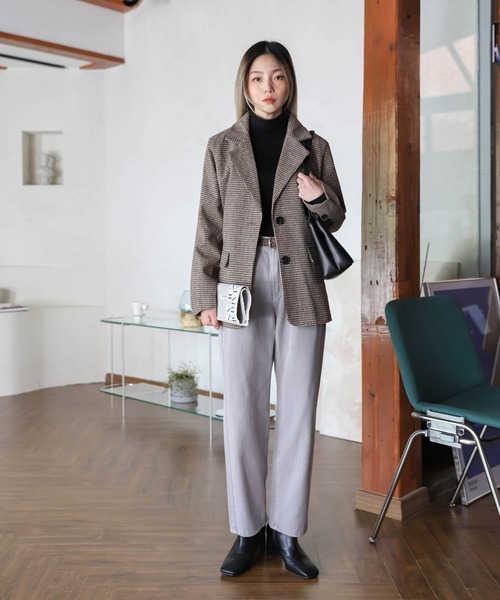 UNE MANSION(ユヌマンション)の「Woolチェックジャケット(チェスターコート・レディース・ブラック/ブラウン・FREE)」の11枚目の写真