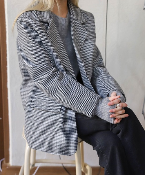 UNE MANSION(ユヌマンション)の「Woolチェックジャケット(チェスターコート・レディース・ブラック/ブラウン・FREE)」の5枚目の写真