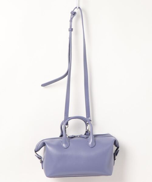 MADEMOISELLE ROPE'(マドモアゼル ロペ)の「【YAHKI】ボストンショルダーバッグ(ショルダーバッグ・レディース・ブラック/サックスブルー・FREE)」の1枚目の写真