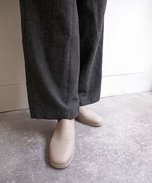 ENあしながおじさん(エンアシナガオジサン)の「【防水】サイドゴアスリッポン -5360435(スリッポン・レディース・ライトグレー/ブラック/グレー・23.5cm/24.5cm/23.0cm/24.0cm/22.5cm)」の5枚目の写真