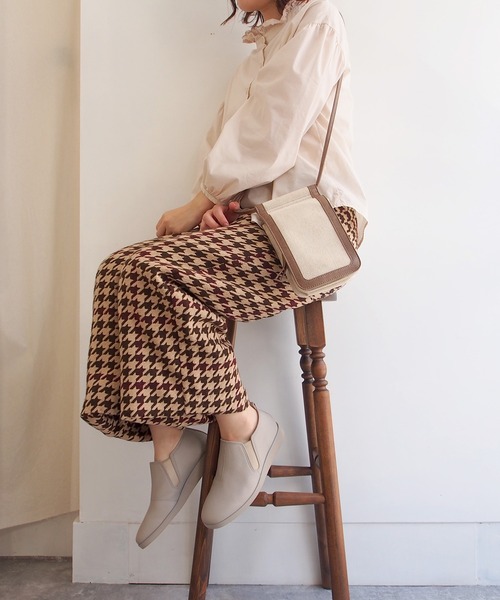 ENあしながおじさん(エンアシナガオジサン)の「【防水】サイドゴアスリッポン -5360435(スリッポン・レディース・ライトグレー/ブラック/グレー・23.5cm/24.5cm/23.0cm/24.0cm/22.5cm)」の20枚目の写真