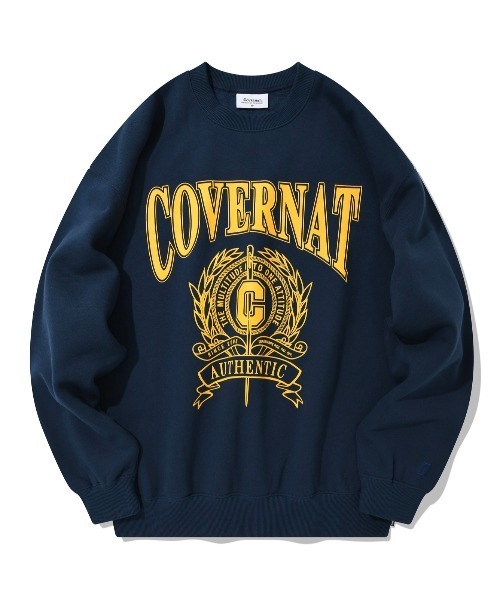 COVERNAT（カバーナット）の「【COVERNAT】IVY GRAPHIC OVERFIT SWEATSHIRTS / カバーナット アイビー グラフィック オーバーフィット スウェットシャツ（スウェット・メンズ・クリーム/ライトグレー/ネイビー/パープル・MEDIUM/LARGE/SMALL）」の3枚目の写真
