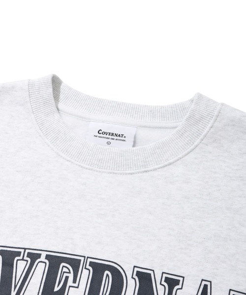 COVERNAT（カバーナット）の「【COVERNAT】IVY GRAPHIC OVERFIT SWEATSHIRTS / カバーナット アイビー グラフィック オーバーフィット スウェットシャツ（スウェット・メンズ・クリーム/ライトグレー/ネイビー/パープル・MEDIUM/LARGE/SMALL）」の9枚目の写真