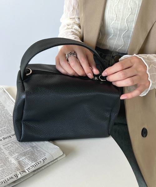 H.Warren(エイチウォーレン)の「2WAYミニボストン&ショルダーPUバッグ(ショルダーバッグ・レディース・ホワイト/ブラック/オレンジ・FREE)」の3枚目の写真