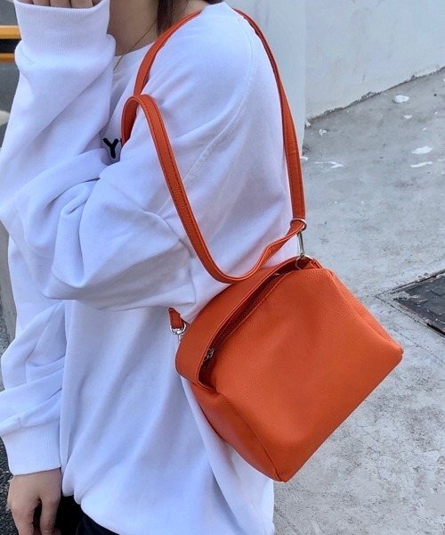 H.Warren(エイチウォーレン)の「2WAYミニボストン&ショルダーPUバッグ(ショルダーバッグ・レディース・ホワイト/ブラック/オレンジ・FREE)」の14枚目の写真