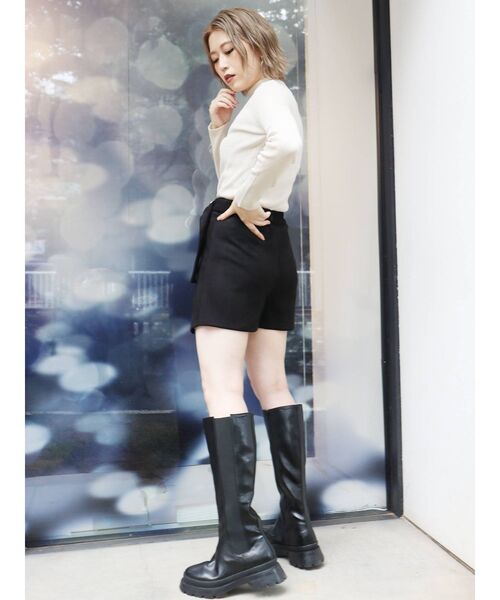 MURUA（ムルーア）の「カットスウェードラップキュロット（その他パンツ・レディース・ブラック/アイボリー/モカ・FREE）」の6枚目の写真