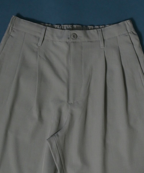 ANPAS（アンパス）の「Wide Tuck Tapered Pants/ワイドタックテーパードパンツ スラックス カラーパンツ（スラックス・メンズ・ブラック/ベージュ/グレー/オートミール・LL/M/L）」の6枚目の写真