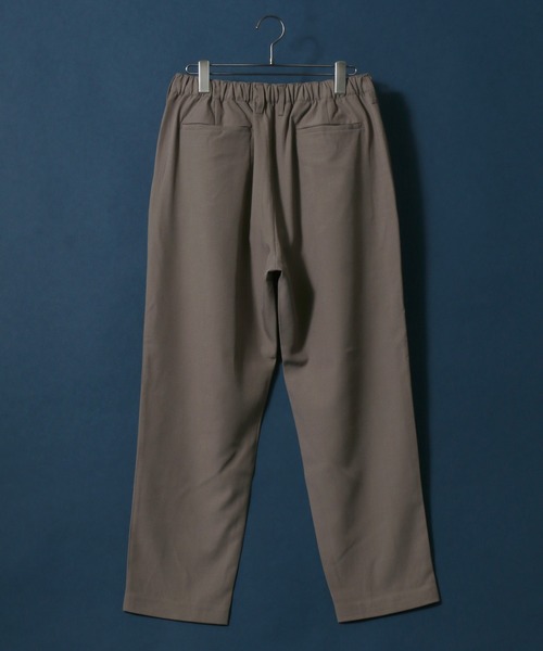ANPAS（アンパス）の「Wide Tuck Tapered Pants/ワイドタックテーパードパンツ スラックス カラーパンツ（スラックス・メンズ・ブラック/ベージュ/グレー/オートミール・LL/M/L）」の5枚目の写真