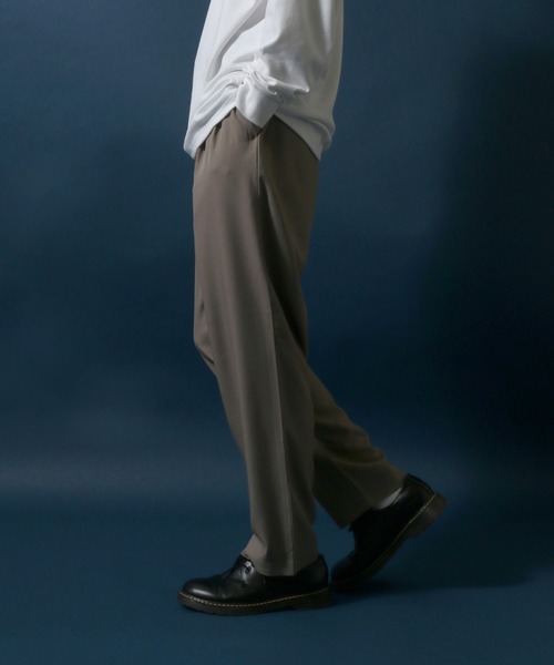 ANPAS（アンパス）の「Wide Tuck Tapered Pants/ワイドタックテーパードパンツ スラックス カラーパンツ（スラックス・メンズ・ブラック/ベージュ/グレー/オートミール・LL/M/L）」の18枚目の写真