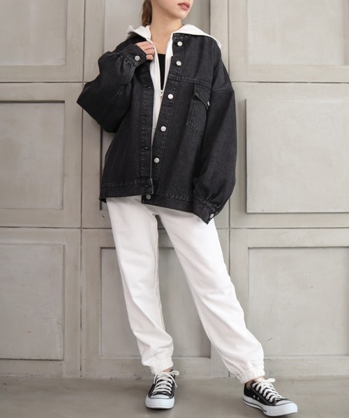 moment+（モーメントプラス）の「ノーカラーラフサイズデニムジャケット（デニムジャケット・レディース・ブラック/サックスブルー/インディゴブルー・FREE）」の21枚目の写真