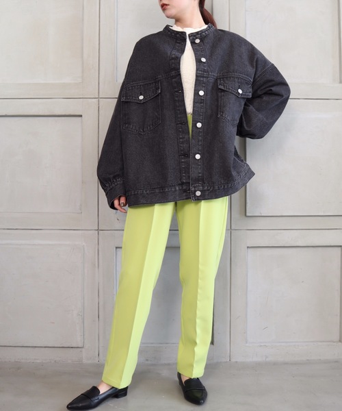 moment+（モーメントプラス）の「ノーカラーラフサイズデニムジャケット（デニムジャケット・レディース・ブラック/サックスブルー/インディゴブルー・FREE）」の9枚目の写真