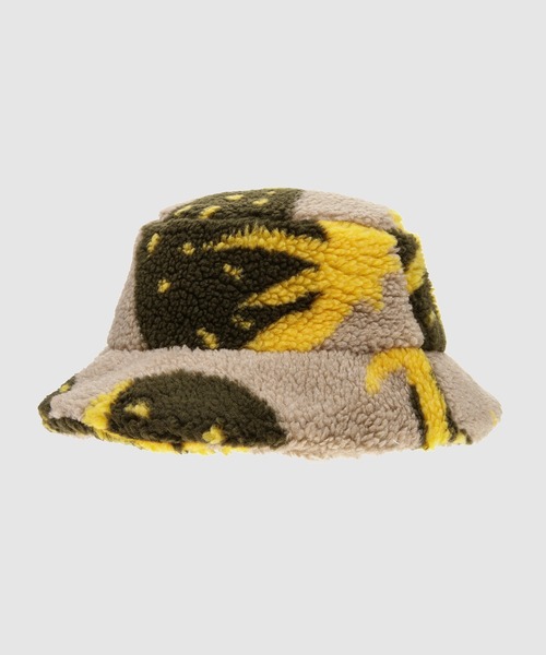 JW Anderson(ジェイダブリューアンダーソン)の「ASYMMETRIC BUCKET HAT(ハット・レディース・ベージュ系その他/レッド系その他・58/60/56)」の4枚目の写真